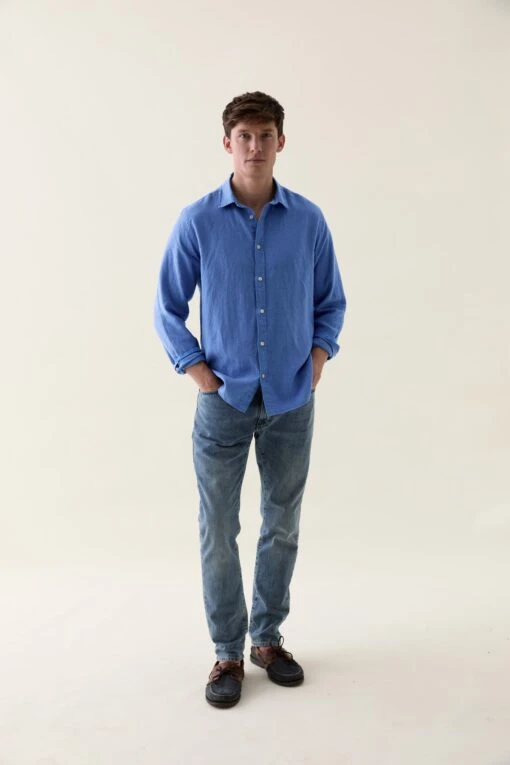 Upton Cornflower Garment Dye Linen Shirt - Image 2